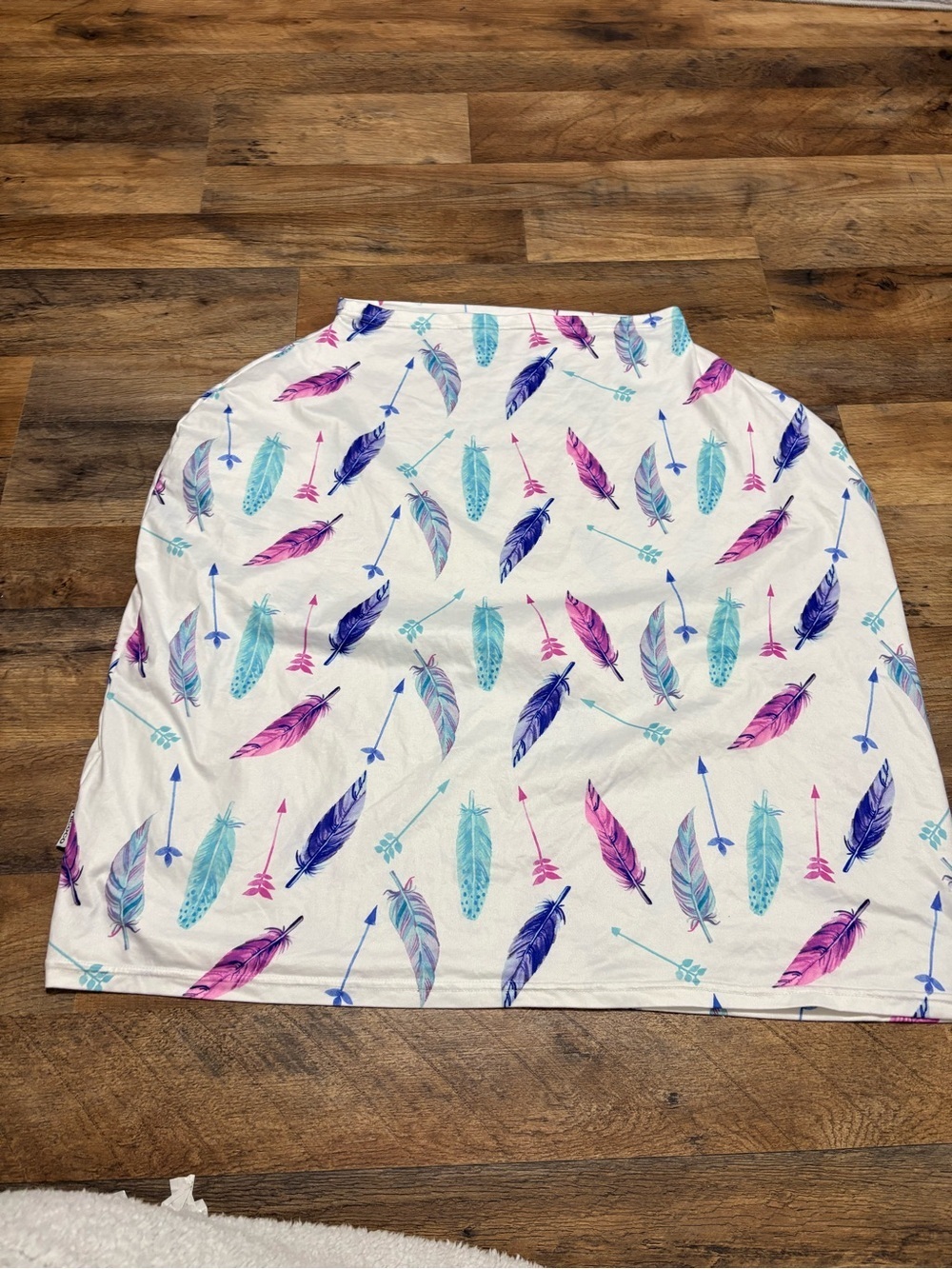 Hicoco Nursing Cover Feather Print – Breastfeeding Cover Multi-Use Baby Cover